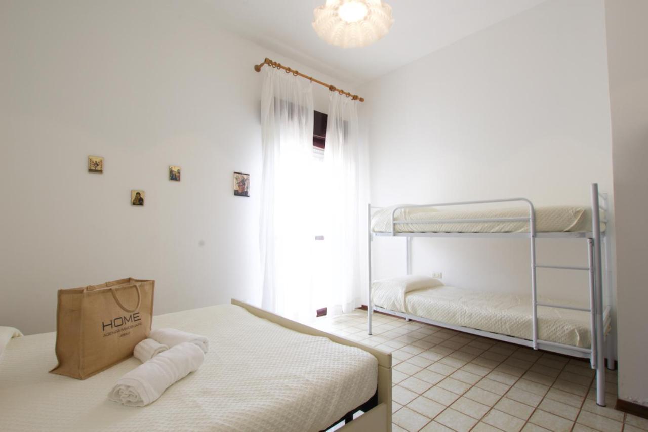 Bagni Miramare N. 40 Apartment Lido di Jesolo Bagian luar foto