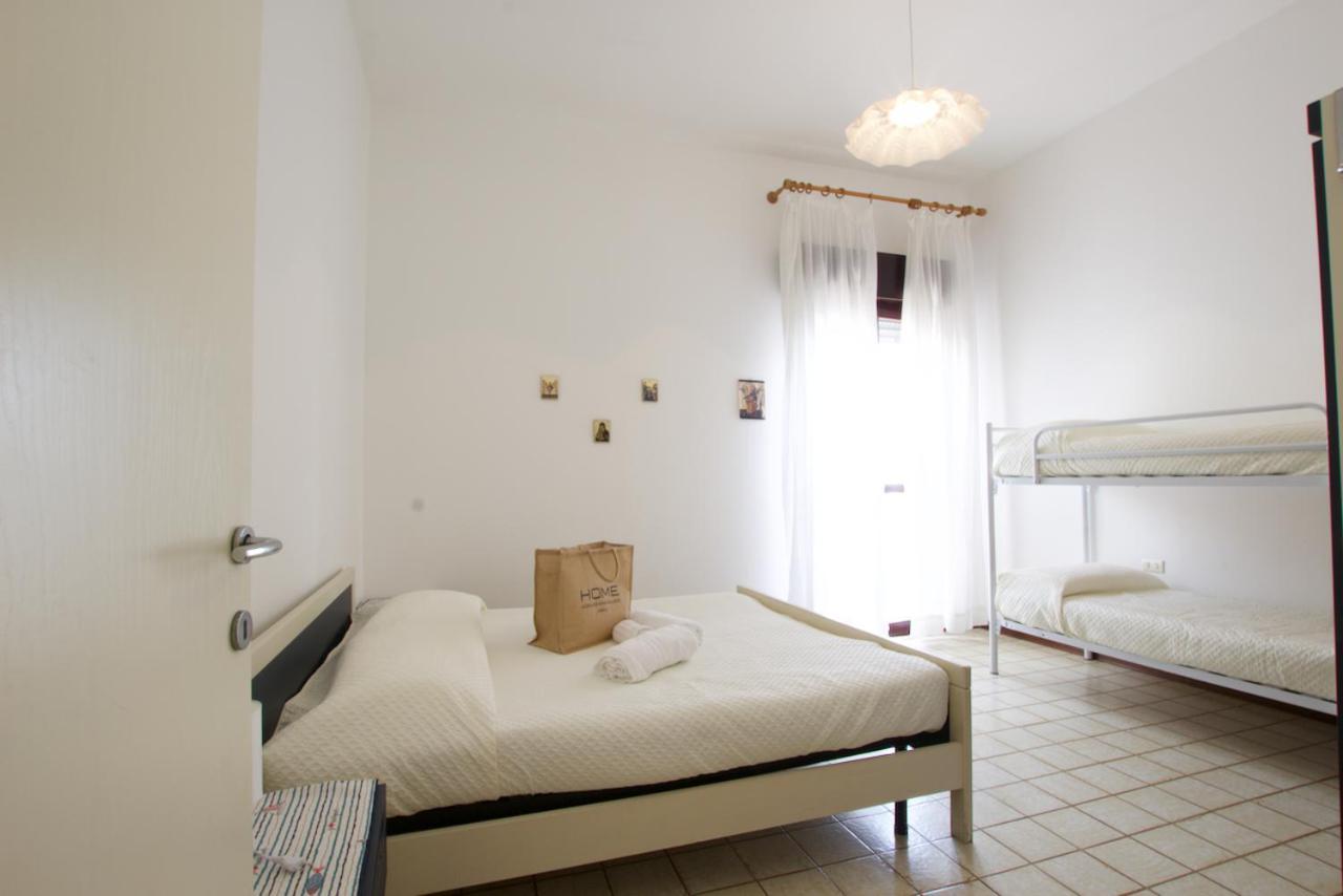 Bagni Miramare N. 40 Apartment Lido di Jesolo Bagian luar foto