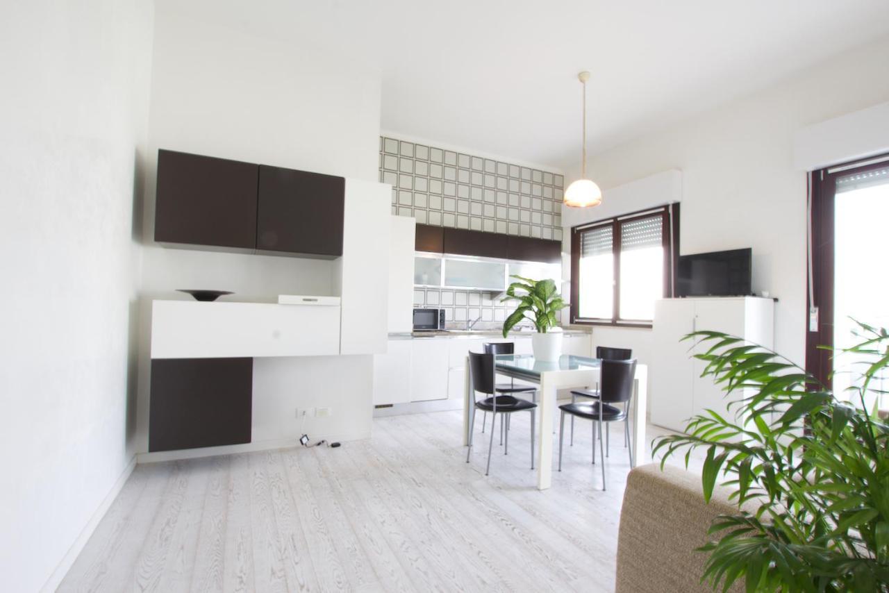 Bagni Miramare N. 40 Apartment Lido di Jesolo Bagian luar foto