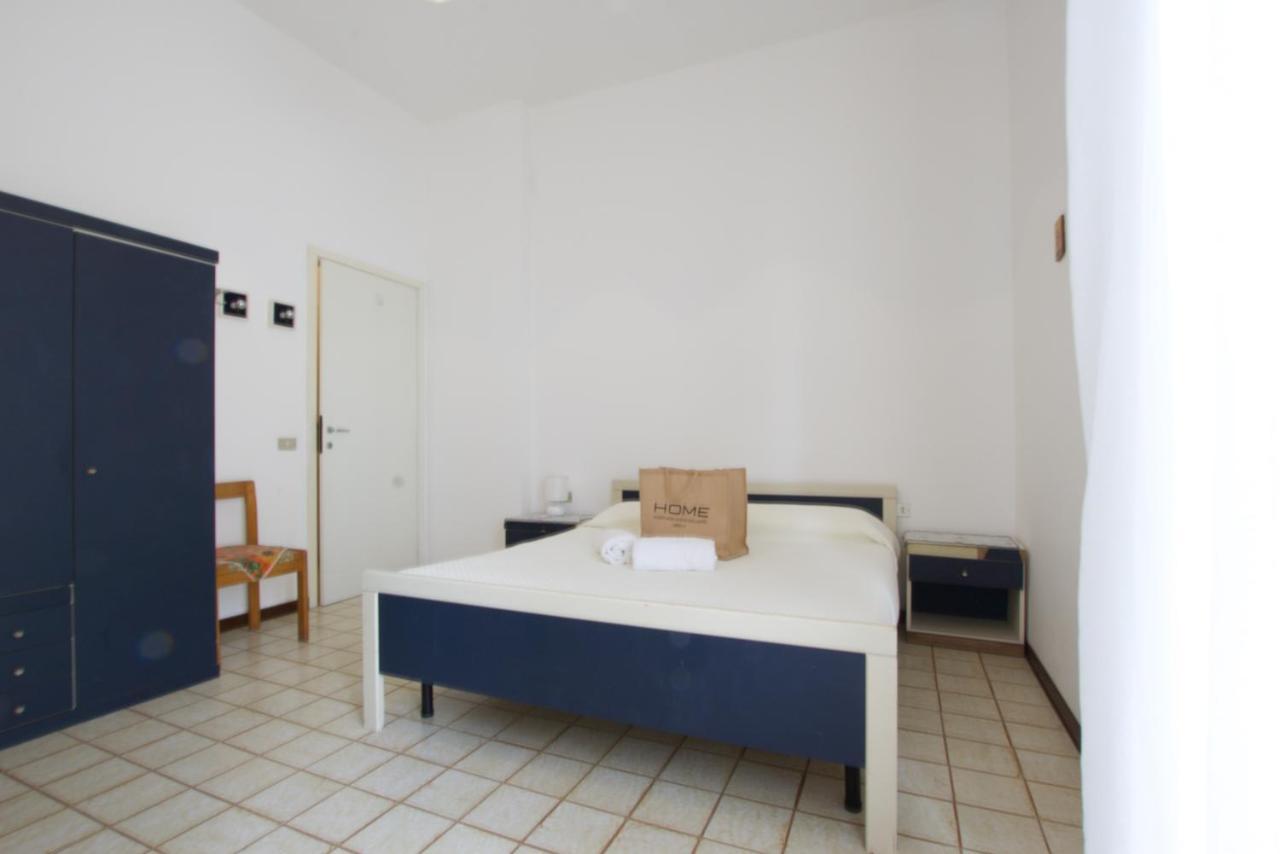 Bagni Miramare N. 40 Apartment Lido di Jesolo Bagian luar foto