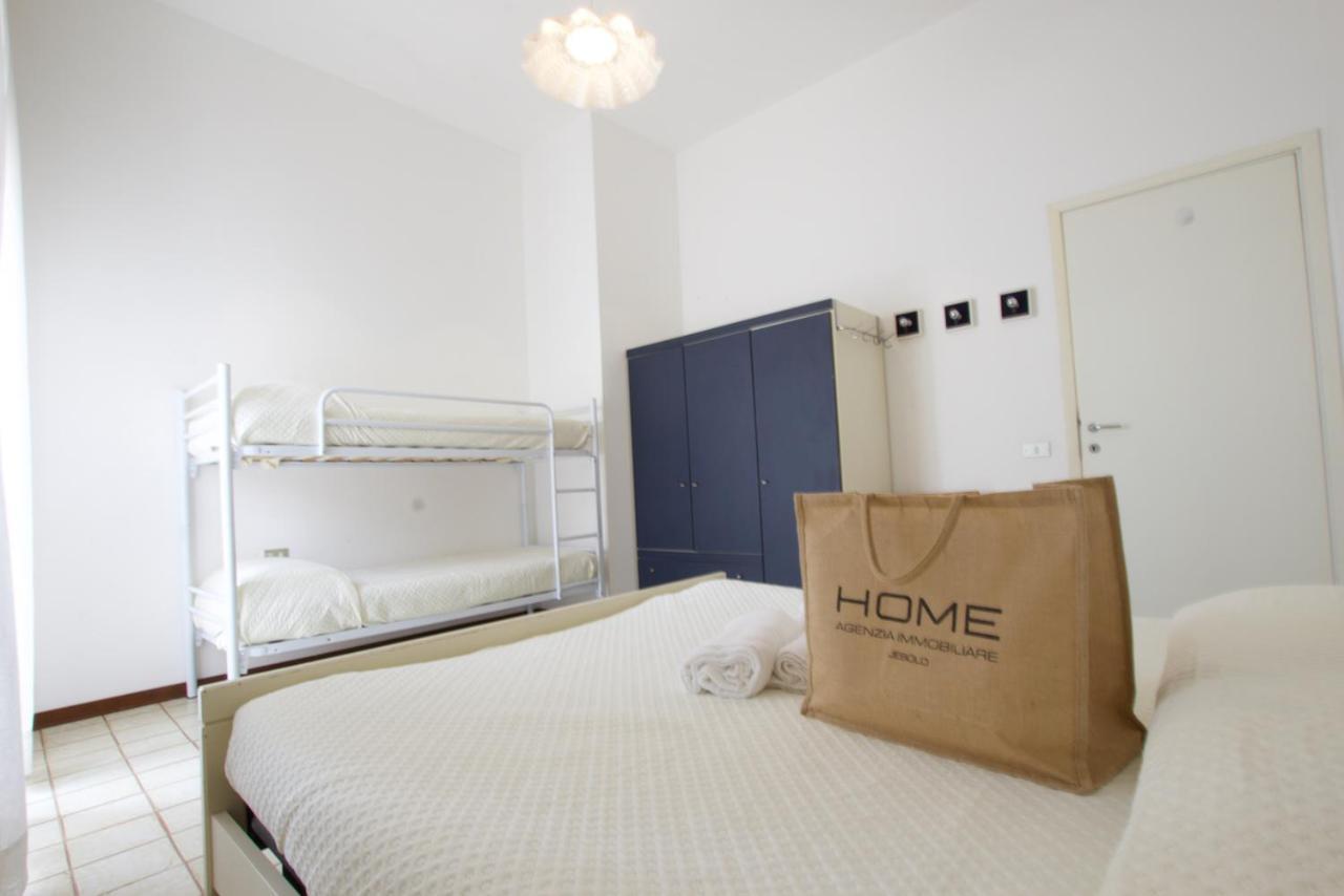 Bagni Miramare N. 40 Apartment Lido di Jesolo Bagian luar foto