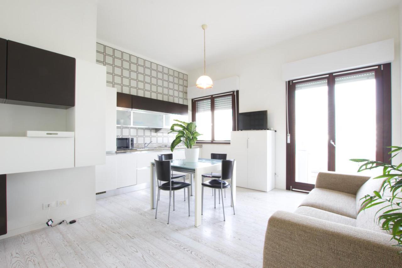 Bagni Miramare N. 40 Apartment Lido di Jesolo Bagian luar foto